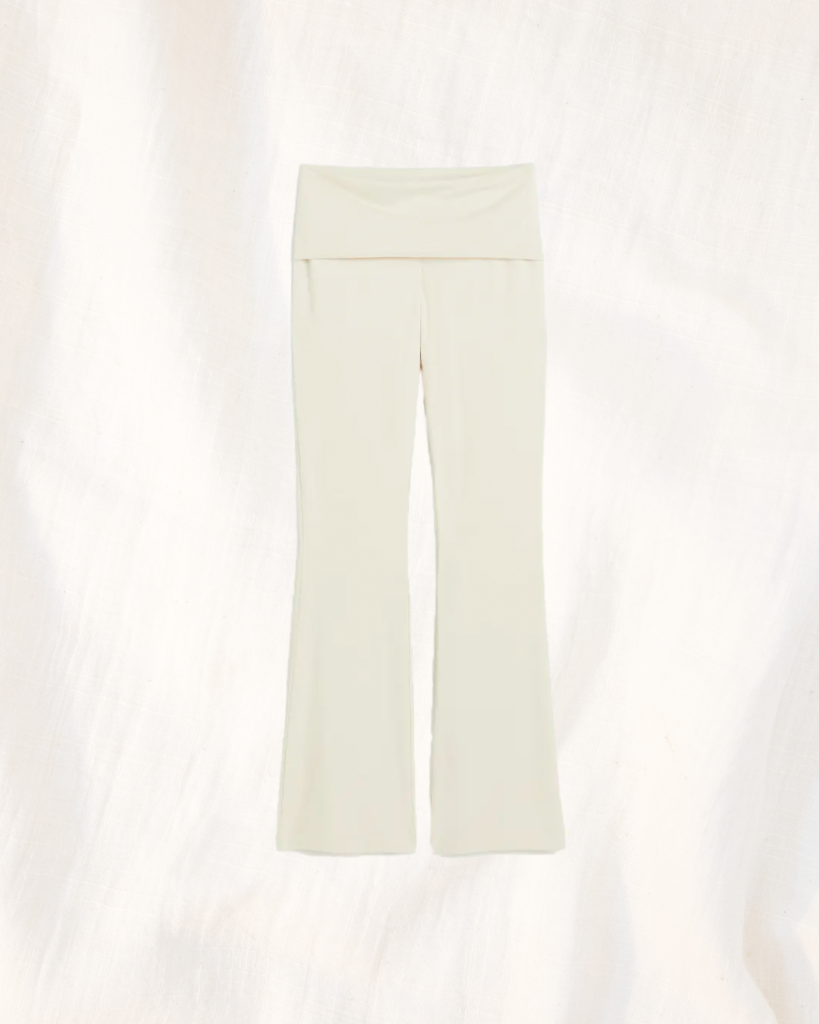 white pants h&M